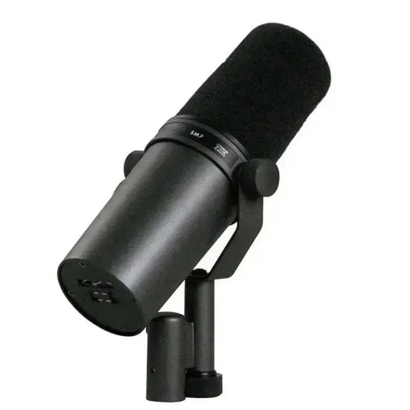 Shure SM7B Dynamic Microphone Podcast Studio Set – Cardioid, Black Metal, for Live/Stage Recording